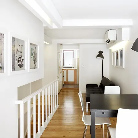 Апартаменти Hello Santos *